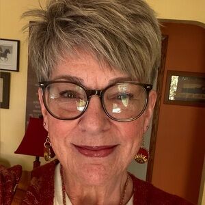 Meet your Posher, Peggy